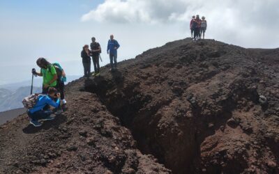 Etna mezza giornata: escursione alla scoperta del vulcano più alto