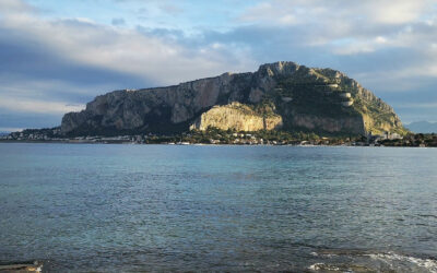 Boat excursion and sunset aperitif in Palermo